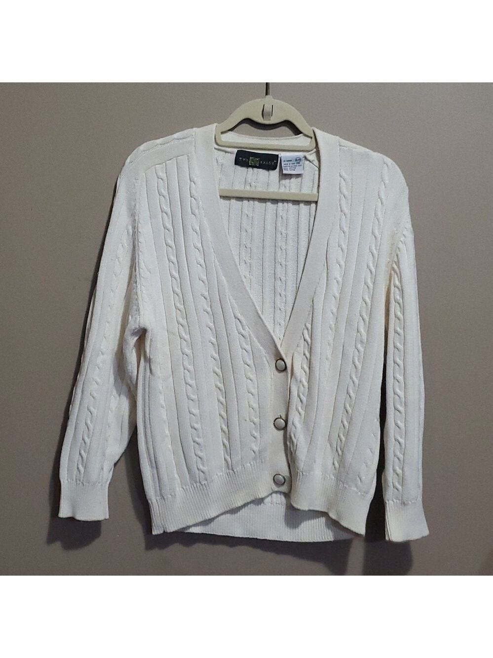 Two roads sweater size xl